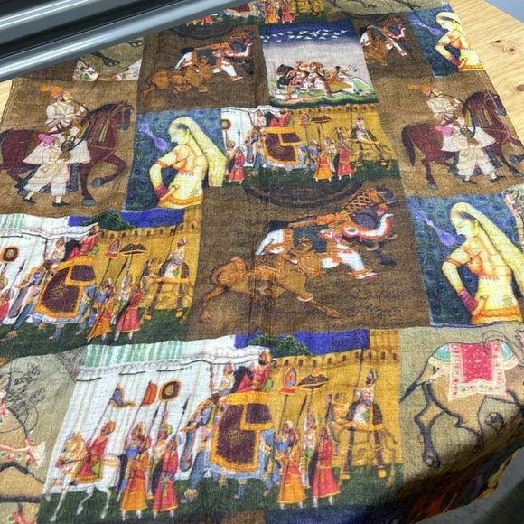 6 ft by 2 ft - Scarf 🧣/ Wrap - Multicolored - Picture 8 of 10